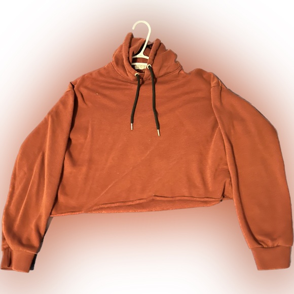 Garage Cropped Hoodie - Picture 1 of 1